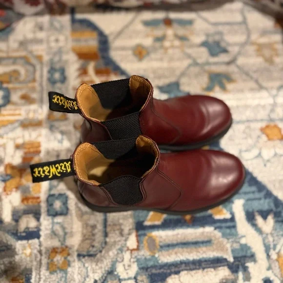 Dr. Marten Leather Chelsea Boots Cherry Red Size 8 - Picture 3 of 9